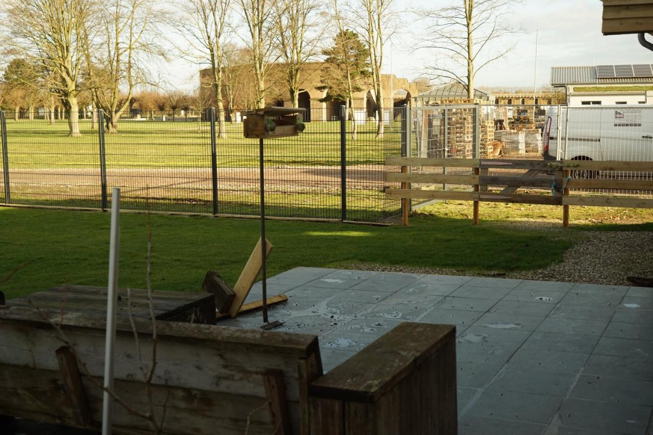 Stille, Aussicht Und Kunst Am Archaeologischen Park Xanten Exterior photo